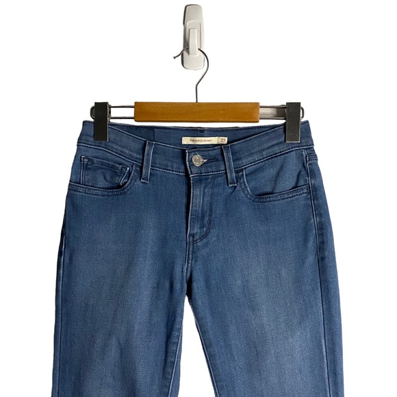 Levi's Women's 710 Super Skinny Denim Jeans - Picture 2 of 9
